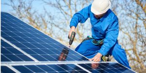 Installation Maintenance Panneaux Solaires Photovoltaïques à Trevillach